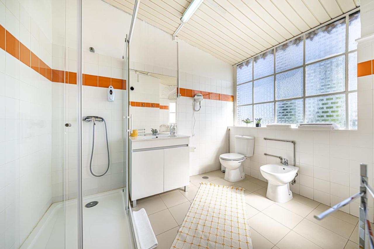 Dona Amelia Hostel Abrantes Buitenkant foto
